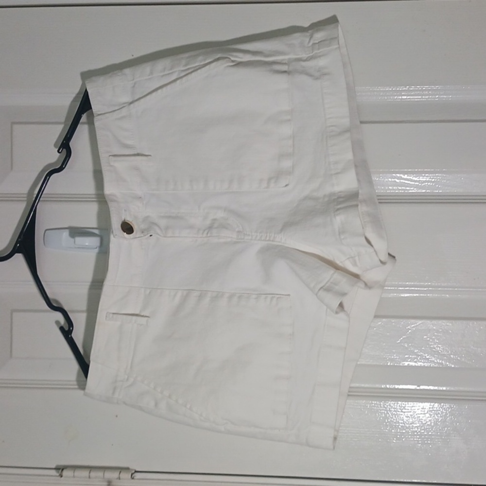 LOFT Shorts With Gold Color Button Detail